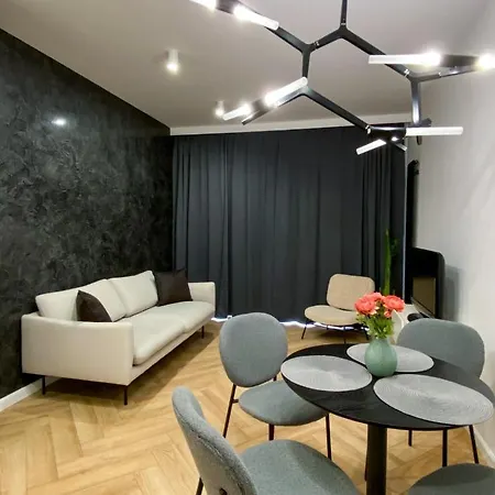 Apartament Family Zwierzyniecka Posen Exterior foto